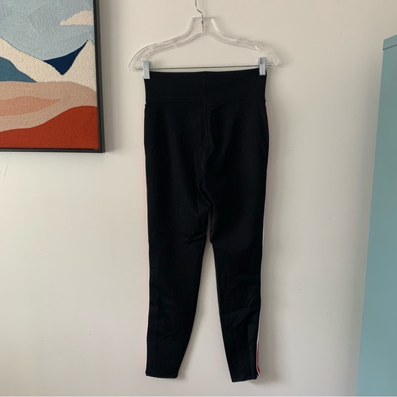 EXPRESS Small Stripe Button Leggings - Picture 2 of 4